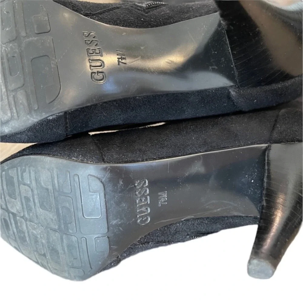 Guess Funke‎ Black Suede Thigh High Heeled Boots Pointed Toe Buckle Detail 7.5